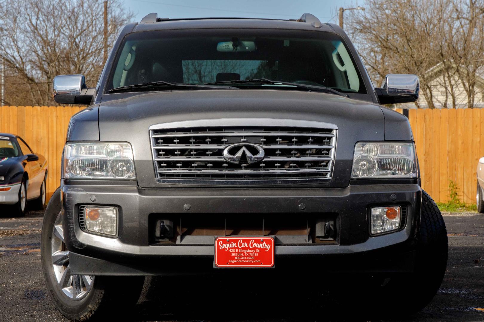 2008 BLACK INFINITI QX56 AWD (5N3AA08C48N) with an 5.6L V8 DOHC 32V engine, 5-SPEED AUTOMATIC transmission, located at 420 E. Kingsbury St., Seguin, TX, 78155, (830) 401-0495, 29.581060, -97.961647 - Photo#1